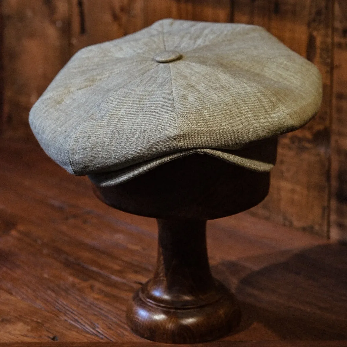 Eight Piece Pistachio Linen Newsboy Cap