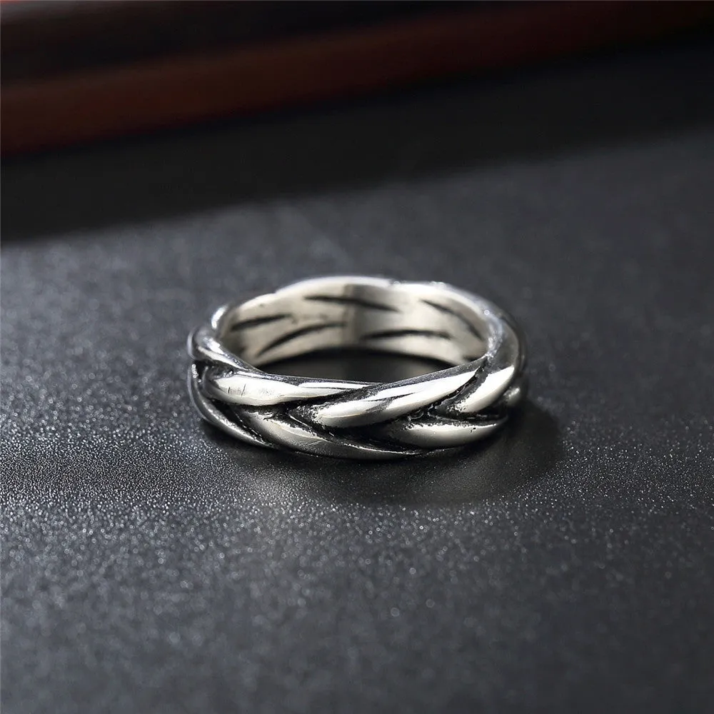 European and American Popular Stainless Steel Ring - Simple and Stylish