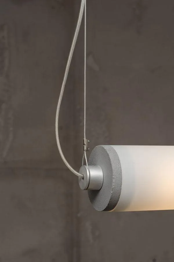 Longa Horizontal Concrete Pendant Lamp