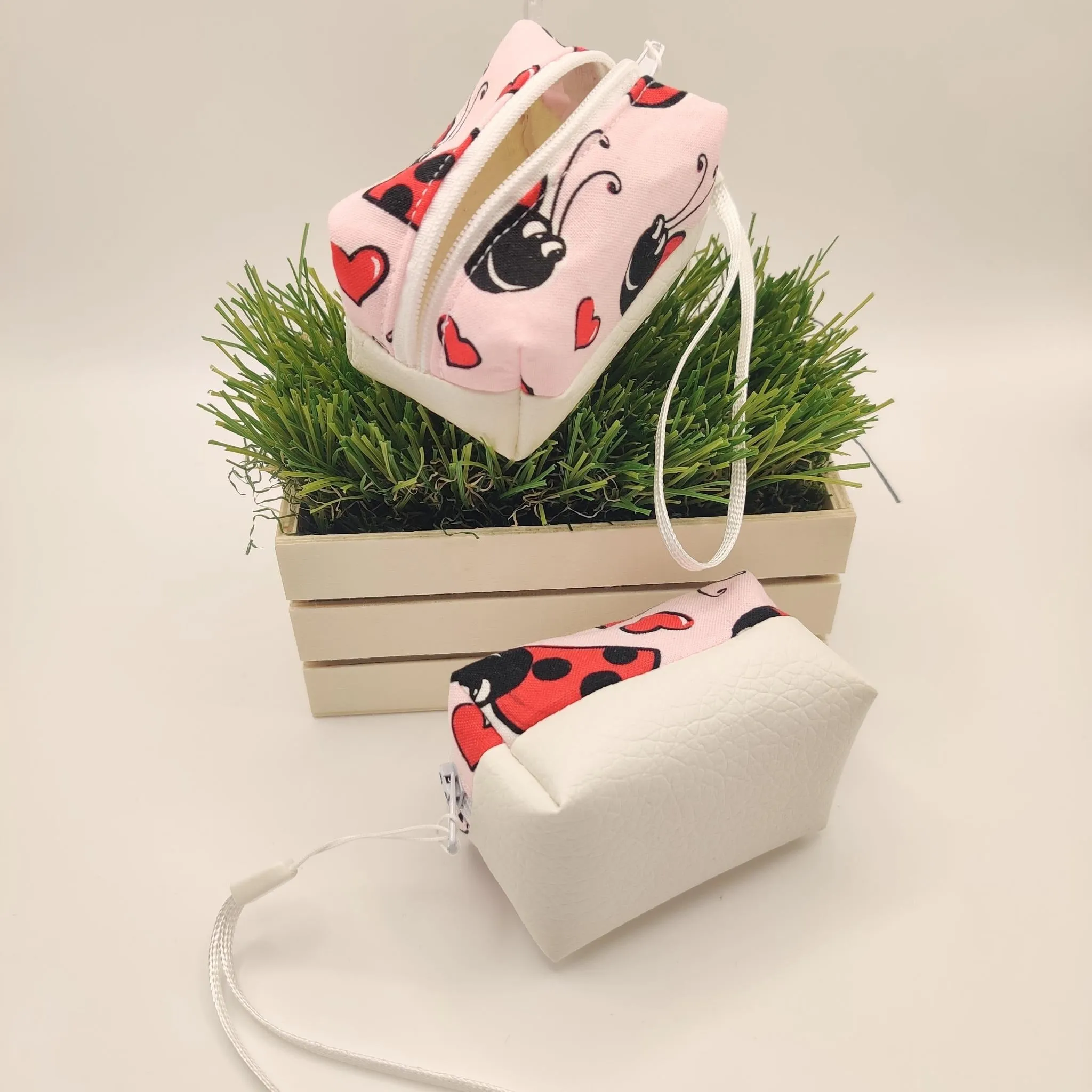 Mini Zippered Boxy Pouch - Love Bug