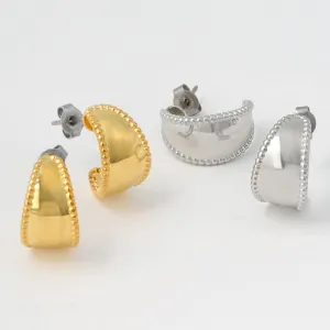 Mirror-Finish Milgrain Wide Curl Earrings