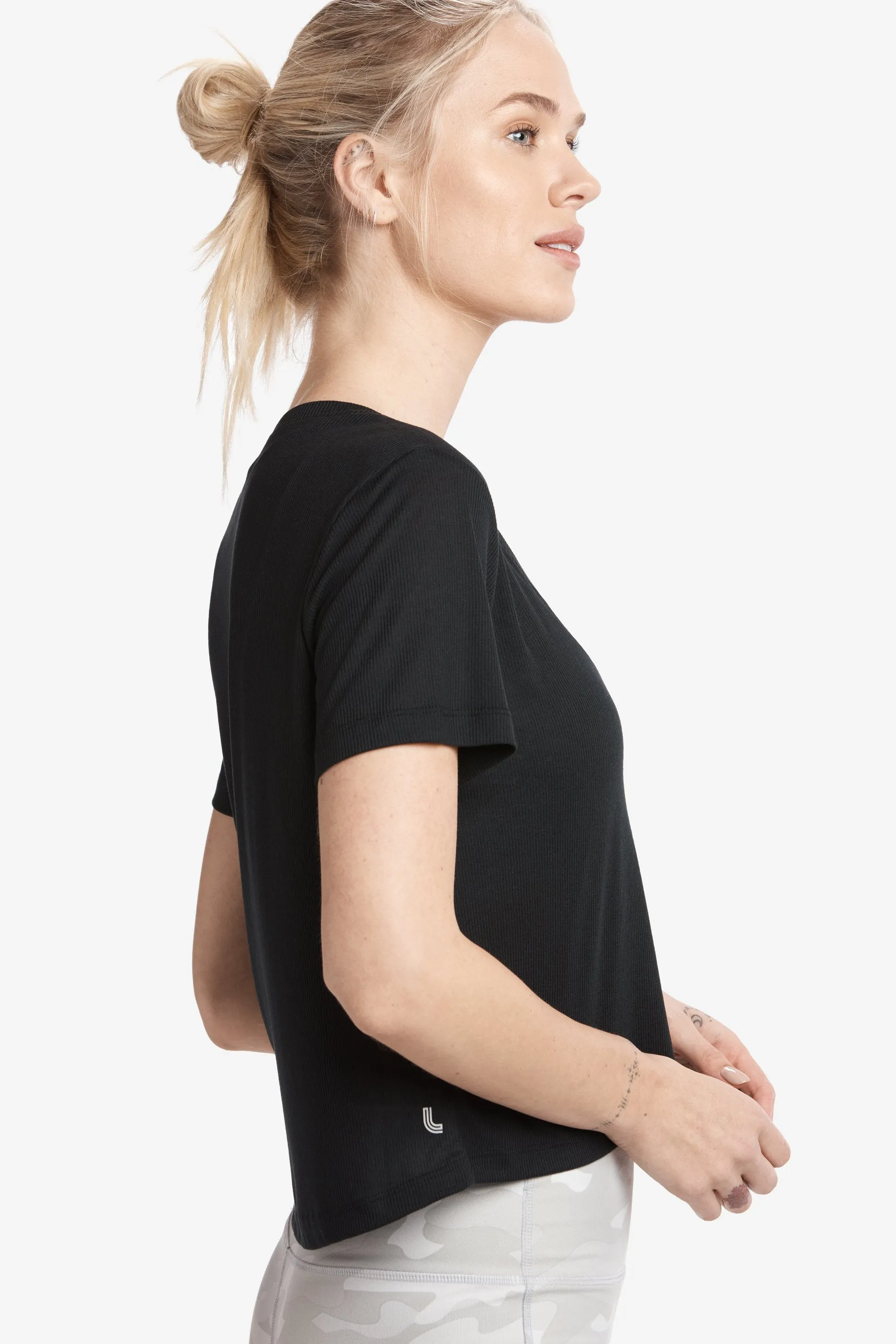 MOOREA SHORT SLEEVE TOP