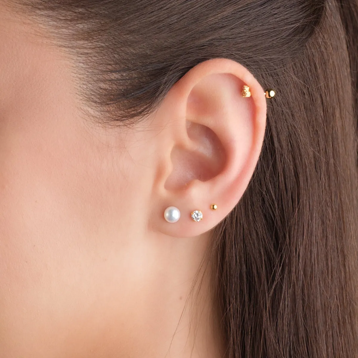 Pearl Titanium Stud Earrings