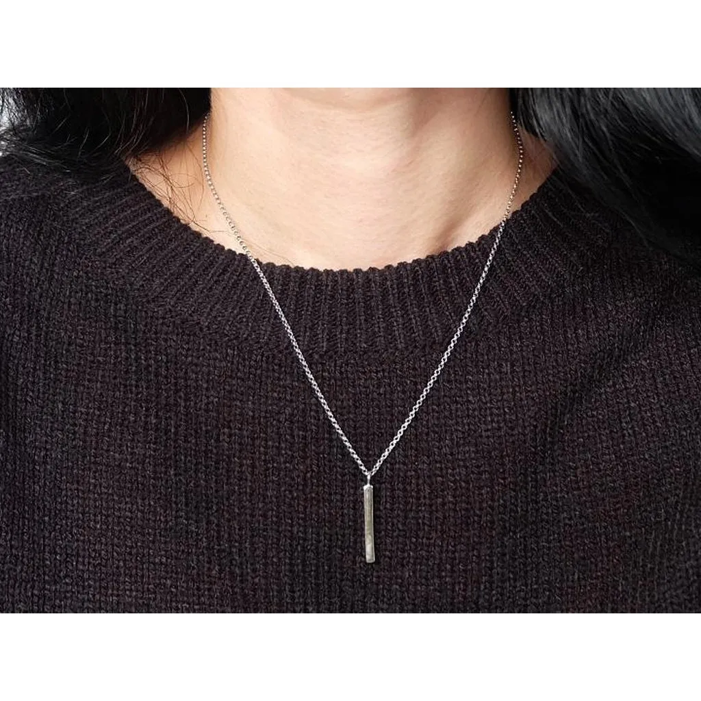 SQUARE BAR NECKLACE
