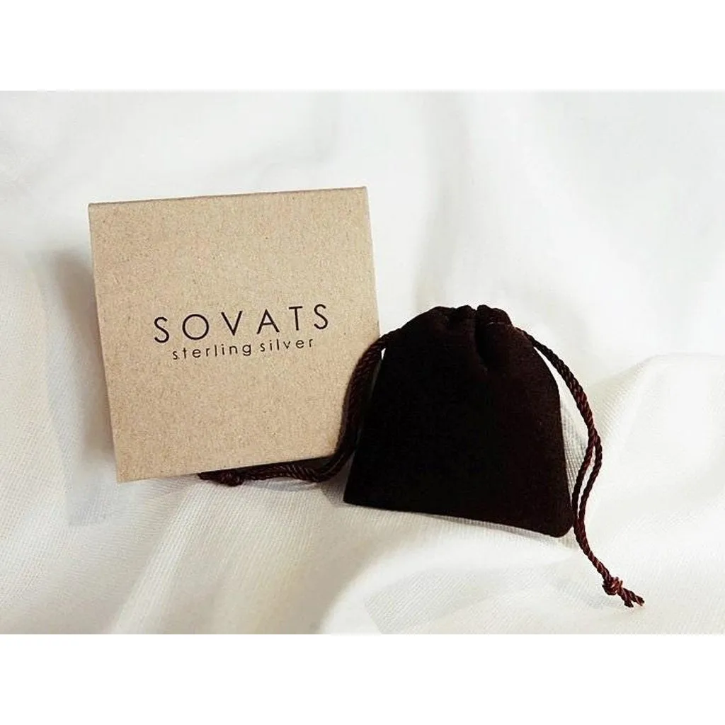 SQUARE BAR NECKLACE